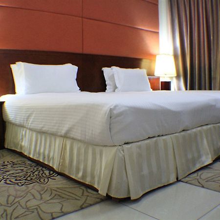 Royal Nick Hotel Тема Екстериор снимка