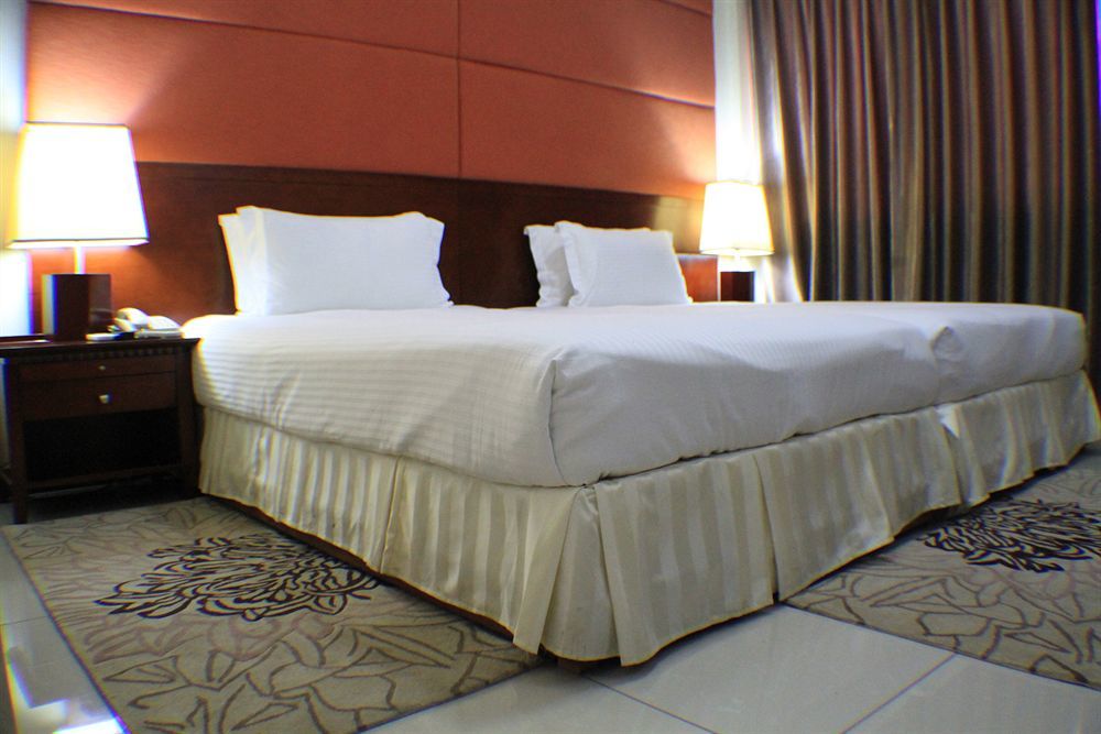Royal Nick Hotel Тема Екстериор снимка