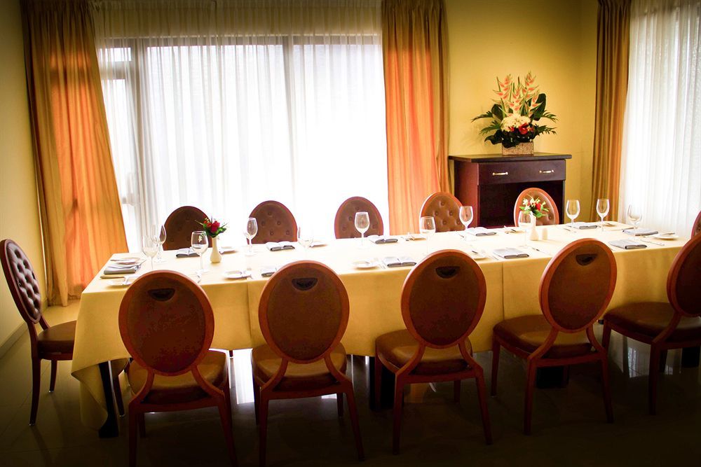 Royal Nick Hotel Тема Екстериор снимка
